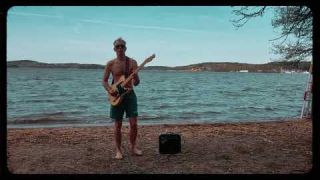 Tiger Shark Nilsson - Super Deluxe (music video)